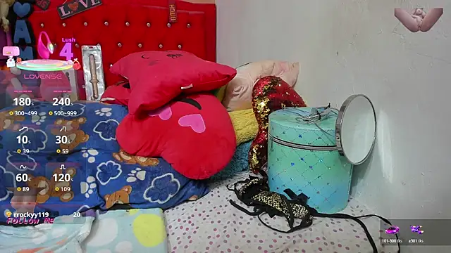 Snapshot of camile_milf chatting on September 11, 3:56 pm camile milf online show from September 11, 3:56 pm