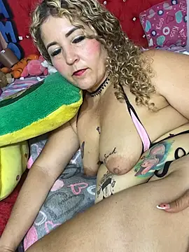 camile milf online show from February 25, 4:07 pm