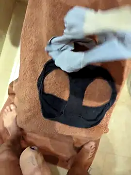 domjoab online show from February 9, 9:02 pm