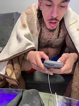 BigWayneBabyXXX online show from March 2, 1:07 pm