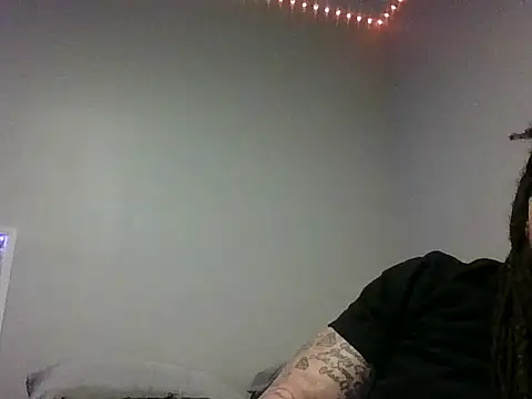 BigWayneBabyXXX online show from April 8, 5:09 am