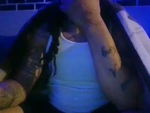 BigWayneBabyXXX online show from March 22, 8:27 am