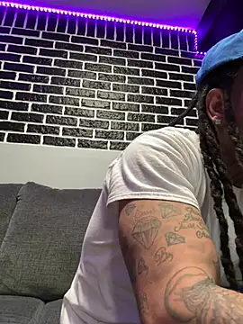 BigWayneBabyXXX online show from March 2, 5:08 am