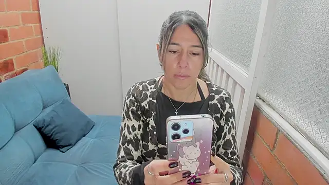 Penelope47 online show from April 17, 7:06 pm