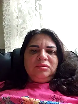 Snapshot of littleRikka chatting on November 20, 12:06 pm littleRikka online show from November 20, 12:06 pm