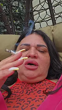 littleRikka online show from April 10, 8:21 am