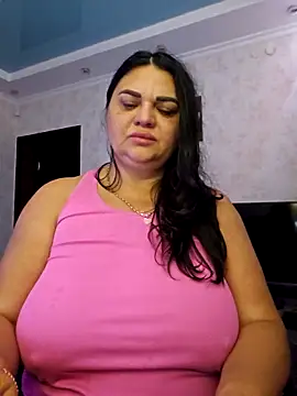 Snapshot of littleRikka chatting on November 28, 8:53 pm littleRikka online show from November 28, 8:53 pm