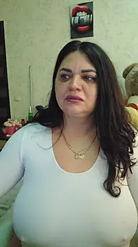 littleRikka online show from February 21, 8:38 am