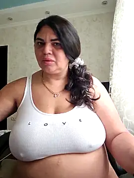 littleRikka online show from October 2, 9:34 am