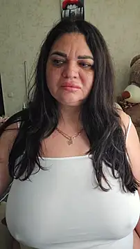 littleRikka online show from March 27, 7:39 am