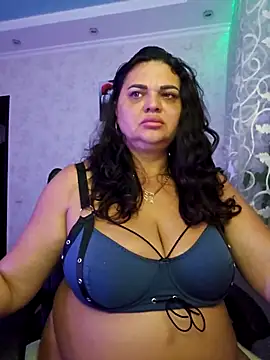 Snapshot of littleRikka chatting on November 4, 8:34 pm littleRikka online show from November 4, 8:34 pm