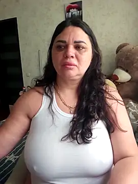 littleRikka online show from April 2, 7:04 am