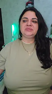 littleRikka online show from April 1, 6:05 pm