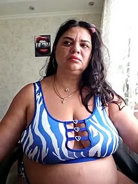 littleRikka online show from October 30, 8:23 am