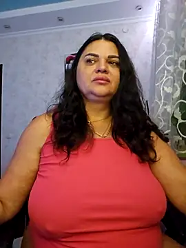 Snapshot of littleRikka chatting on November 7, 8:13 pm littleRikka online show from November 7, 8:13 pm