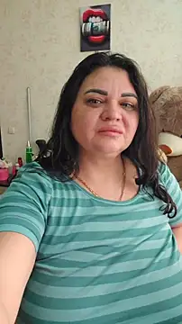 littleRikka online show from March 3, 7:59 am