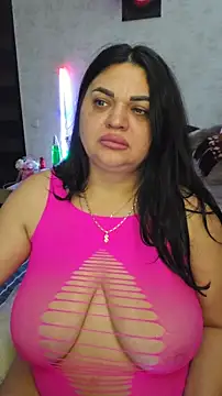 littleRikka online show from April 13, 8:13 pm