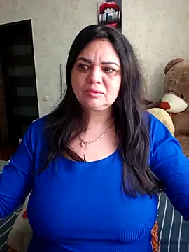 littleRikka online show from April 5, 6:09 am