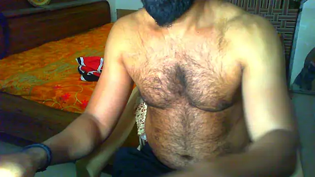 Snapshot of Vbestshow chatting on February 25, 12:05 pm Vbestshow online show from February 25, 12:05 pm