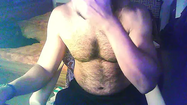 Snapshot of Vbestshow chatting on January 19, 11:25 am Vbestshow online show from January 19, 11:25 am