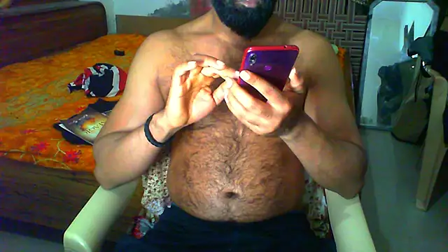 Snapshot of Vbestshow chatting on February 28, 12:43 am Vbestshow online show from February 28, 12:43 am