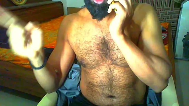 Snapshot of Vbestshow chatting on February 23, 11:44 am Vbestshow online show from February 23, 11:44 am