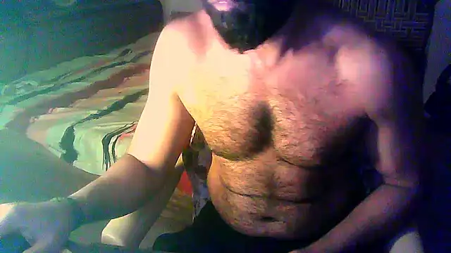 Snapshot of Vbestshow chatting on February 13, 11:43 am Vbestshow online show from February 13, 11:43 am