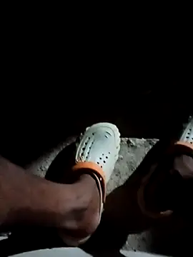 Snapshot of Bengali_BULL1 chatting on September 28, 11:44 pm Bengali BULL1 online show from September 28, 11:44 pm