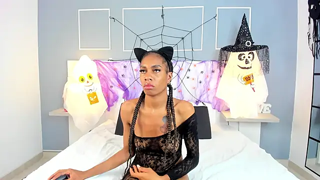 Snapshot of Blackrosse__ chatting on October 18, 1:24 pm Blackrosse online show from October 18, 1:24 pm