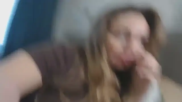 xxkristinaxx online show from February 8, 10:35 am