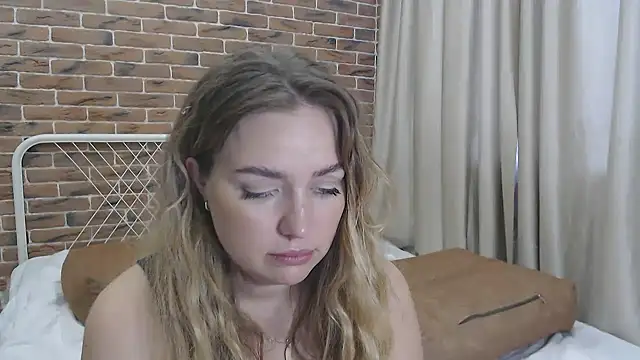 Snapshot of xxkristinaxx chatting on January 23, 11:26 am xxkristinaxx online show from January 23, 11:26 am