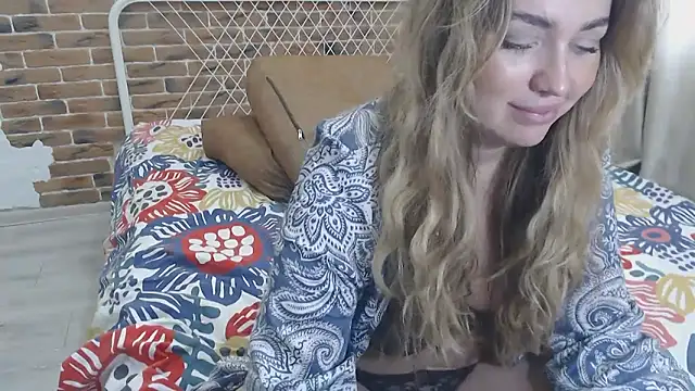 Snapshot of xxkristinaxx chatting on February 24, 10:59 am xxkristinaxx online show from February 24, 10:59 am