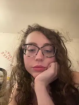 ladyturtle online show from March 19, 11:49 pm