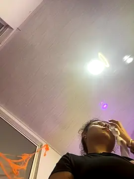 AbbyTaylorr online show from October 31, 3:03 am