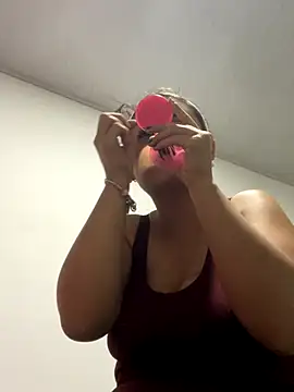 AbbyTaylorr online show from September 24, 3:46 am