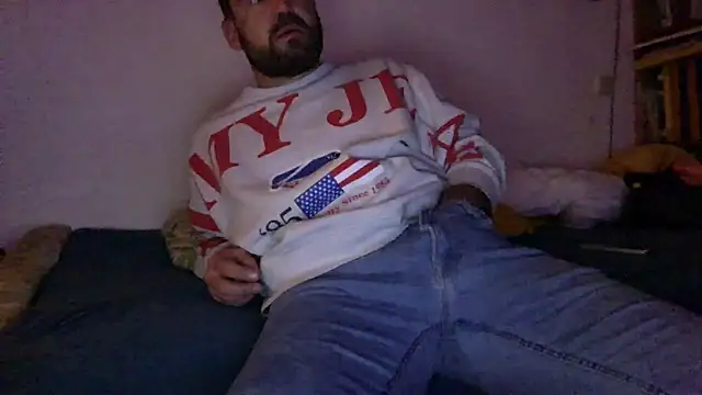 fuckerplayer1 online show from February 25, 2:23 am