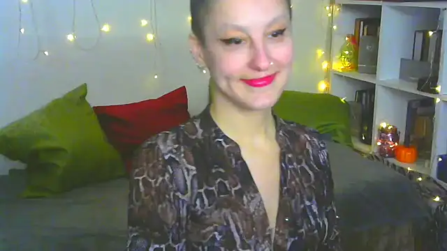 MartaBounty online show from October 24, 11:37 pm
