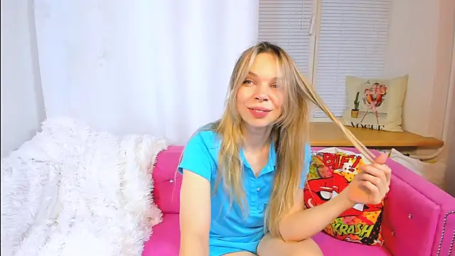 Snapshot of The_Deep_Passion chatting on November 17, 1:04 pm The Deep Passion online show from November 17, 1:04 pm