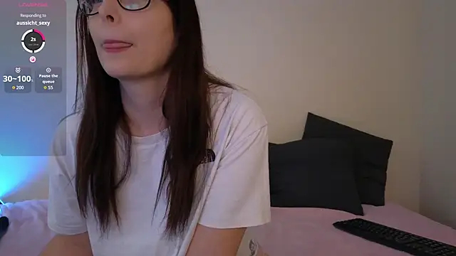 Snapshot of Germangirl1996 chatting on April 18, 4:20 pm Germangirl1996 online show from April 18, 4:20 pm