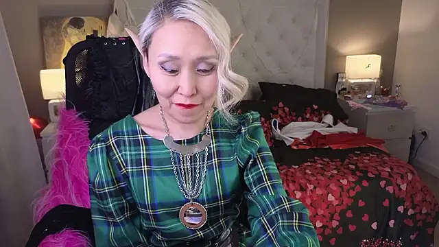 RoxalanaStar online show from March 29, 11:17 pm