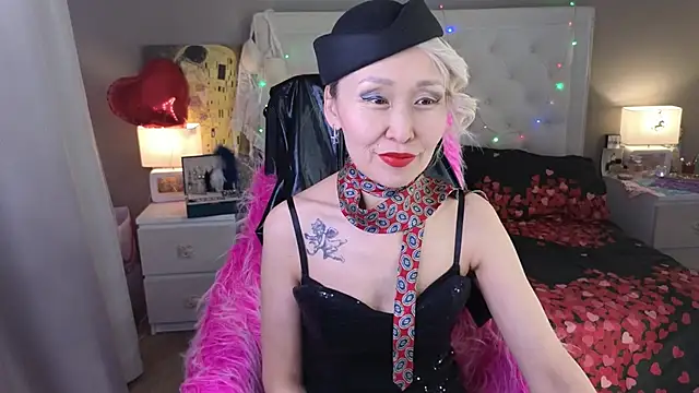 RoxalanaStar online show from March 31, 12:07 pm