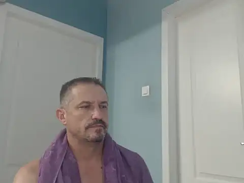 MisterFaithRO online show from July 13, 9:03 pm