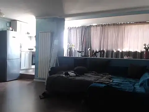 Snapshot of MisterFaithRO chatting on May 30, 1:28 pm MisterFaithRO online show from May 30, 1:28 pm