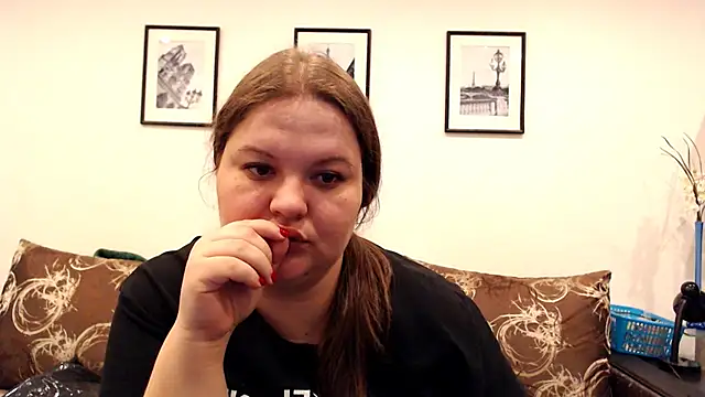 Snapshot of KateLuno chatting on November 10, 6:46 pm KateLuno online show from November 10, 6:46 pm