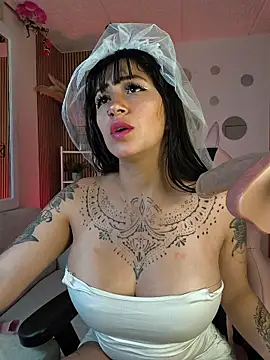 Tattooed spittingdoll online show from October 31, 2:35 pm