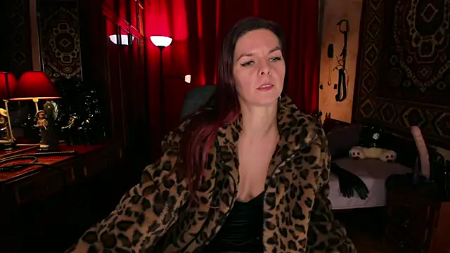 MargoTigress online show from February 22, 11:57 am