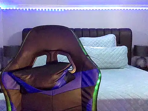BOOTYBANGER24xx online show from September 22, 1:11 am