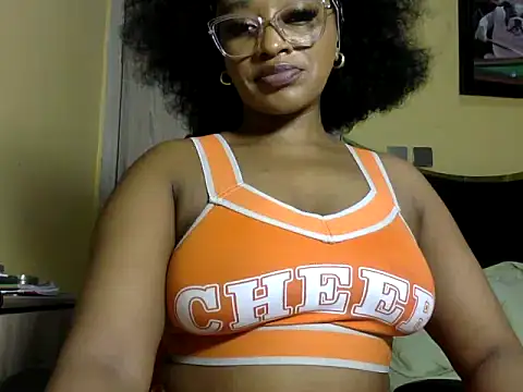 BOOTYBANGER24xx online show from June 12, 9:07 am