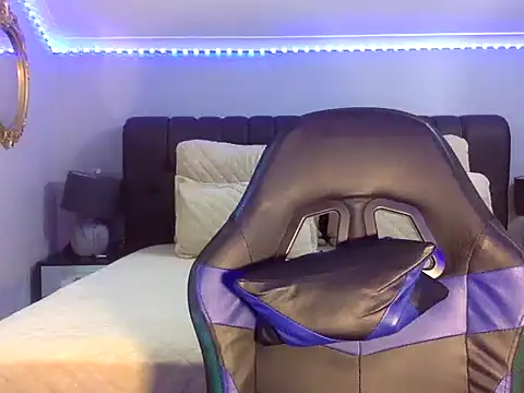 BOOTYBANGER24xx online show from October 15, 2:10 am