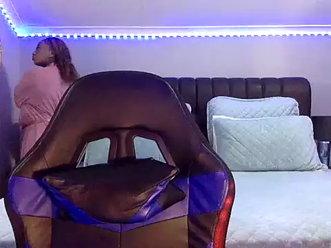 BOOTYBANGER24xx online show from October 25, 2:44 am